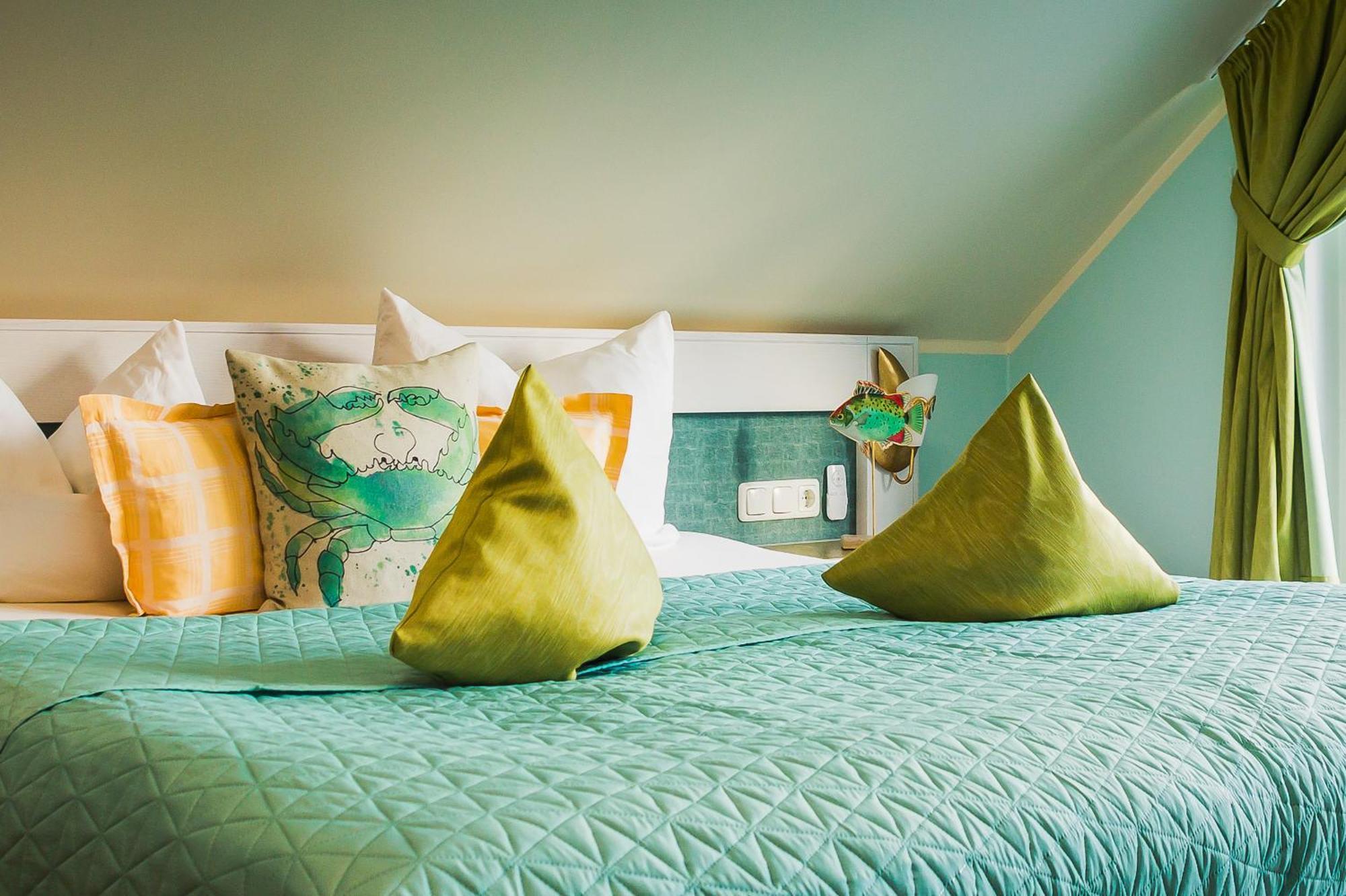 Hotel Garni Inselparadies Цингст Екстериор снимка