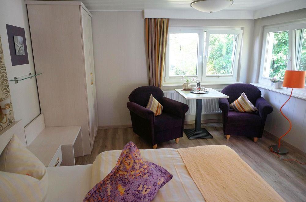 Hotel Garni Inselparadies Цингст Екстериор снимка