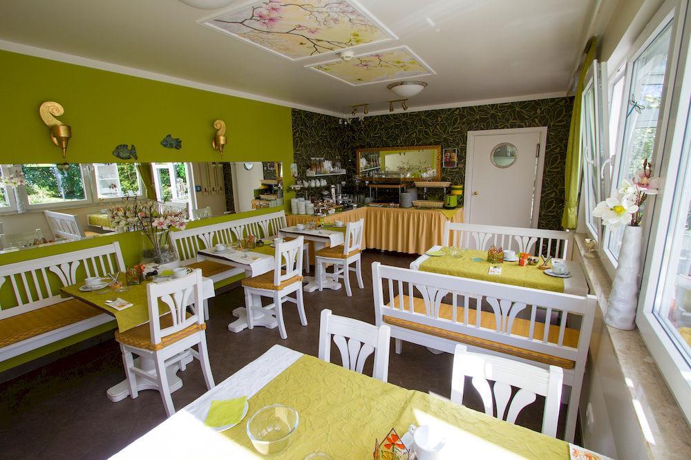 Hotel Garni Inselparadies Цингст Екстериор снимка